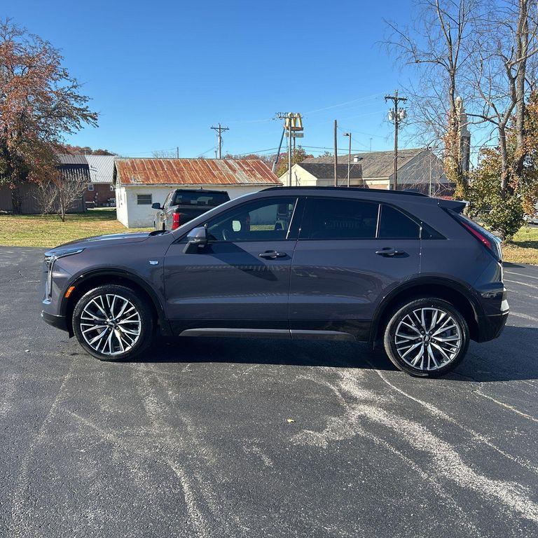 used 2024 Cadillac XT4 car, priced at $39,001