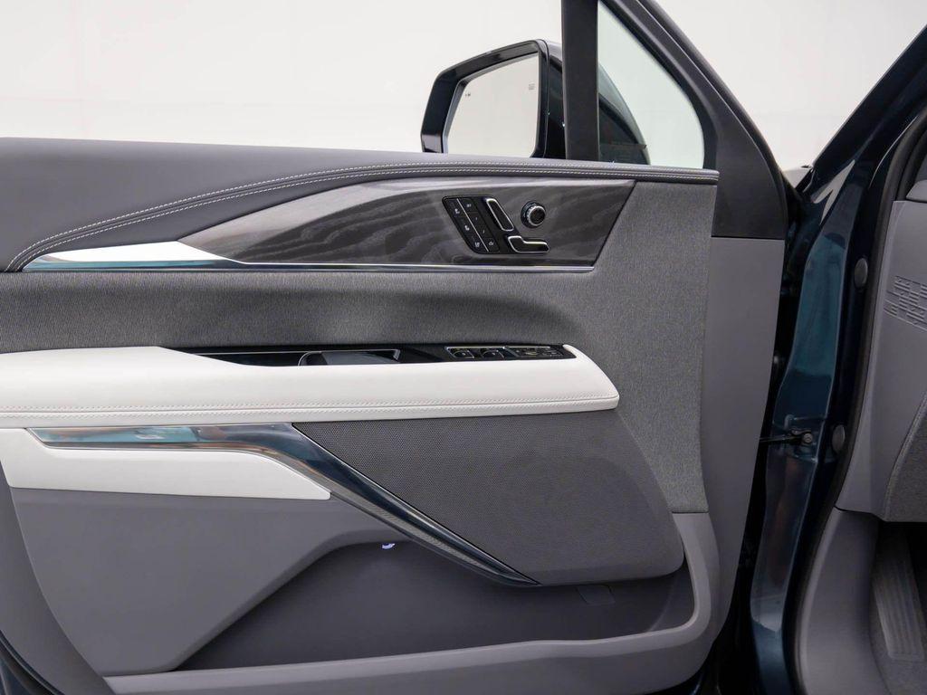new 2025 Cadillac Escalade IQ car, priced at $131,660