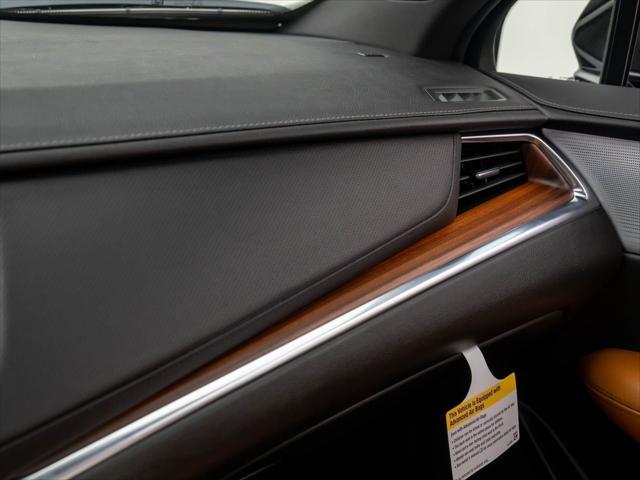 new 2025 Cadillac XT5 car, priced at $54,440