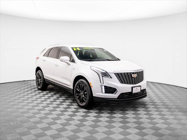 new 2024 Cadillac XT5 car, priced at $44,937