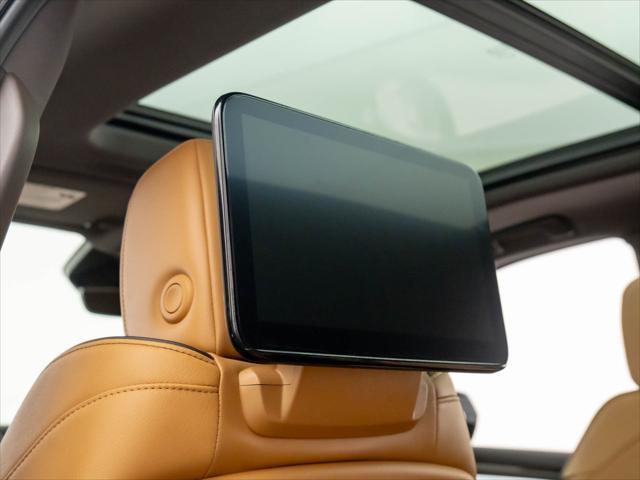 new 2025 Cadillac Escalade ESV car, priced at $118,784