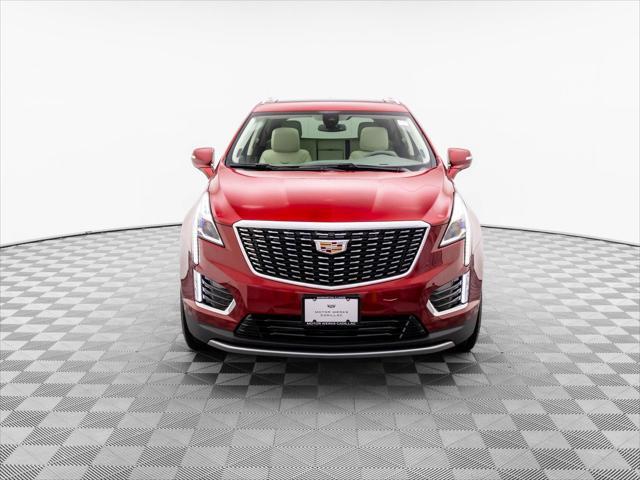 new 2025 Cadillac XT5 car, priced at $57,700