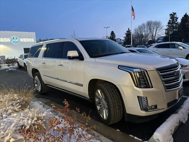 used 2016 Cadillac Escalade ESV car, priced at $30,995