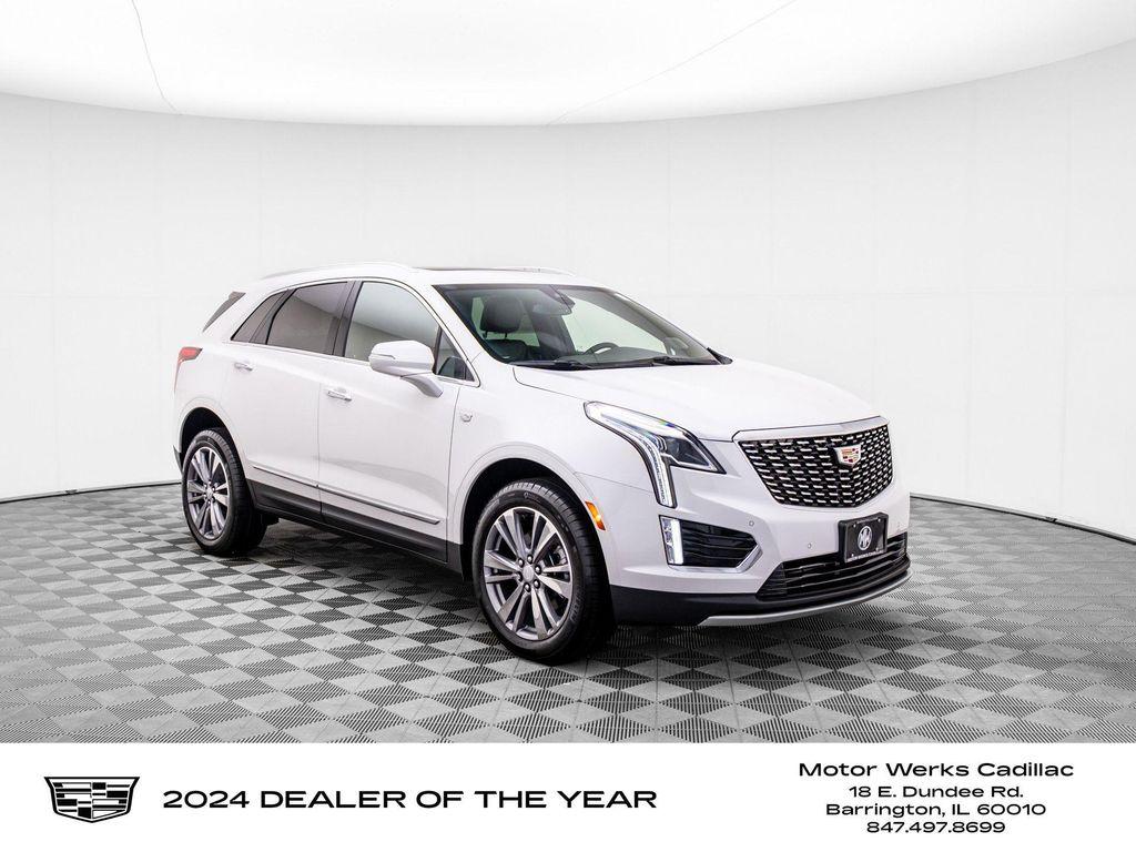 new 2025 Cadillac XT5 car, priced at $54,025