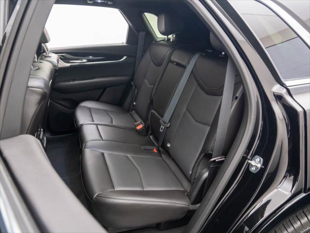 new 2025 Cadillac XT5 car, priced at $53,425