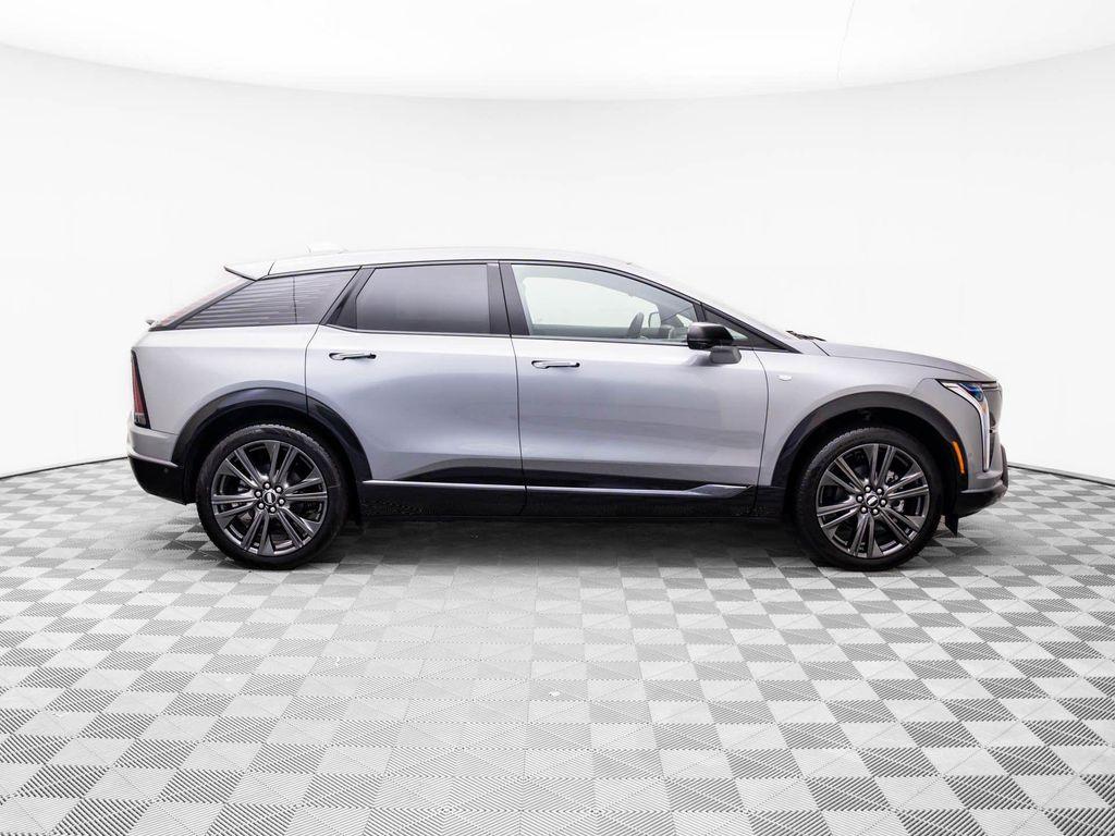 new 2025 Cadillac OPTIQ car, priced at $56,499
