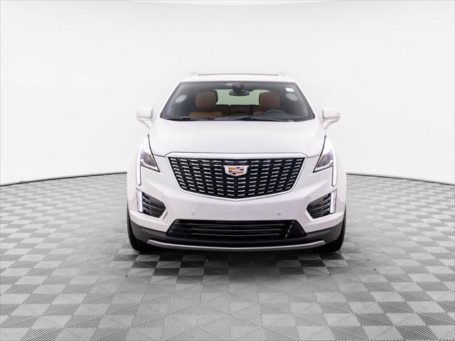 new 2025 Cadillac XT5 car, priced at $54,425