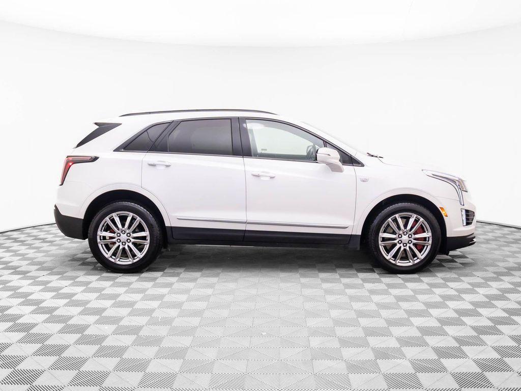 used 2022 Cadillac XT5 car, priced at $34,500