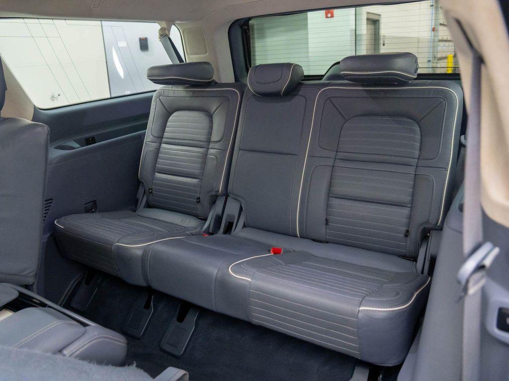 used 2020 Lincoln Navigator car, priced at $47,000