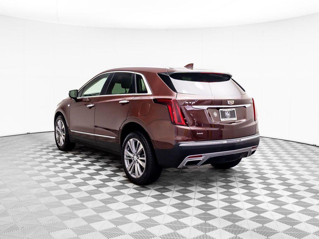 used 2023 Cadillac XT5 car, priced at $36,000