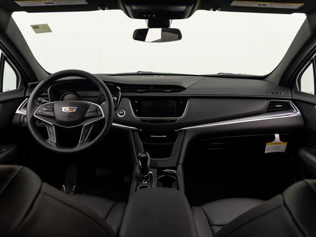 new 2024 Cadillac XT5 car, priced at $43,831