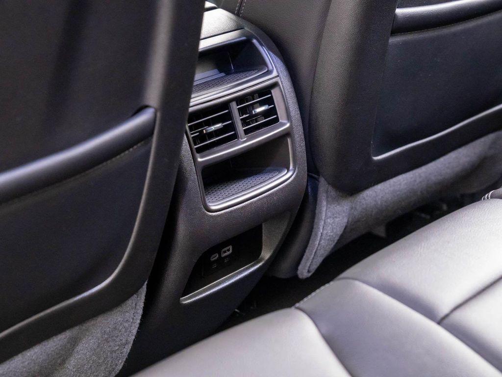 used 2024 Cadillac XT5 car, priced at $36,000