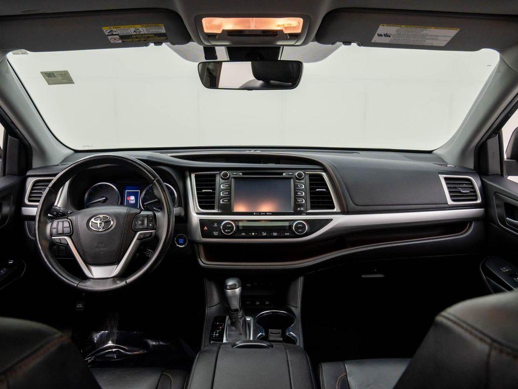 used 2019 Toyota Highlander car, priced at $27,423