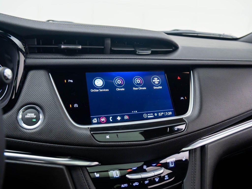 new 2025 Cadillac XT6 car, priced at $48,000