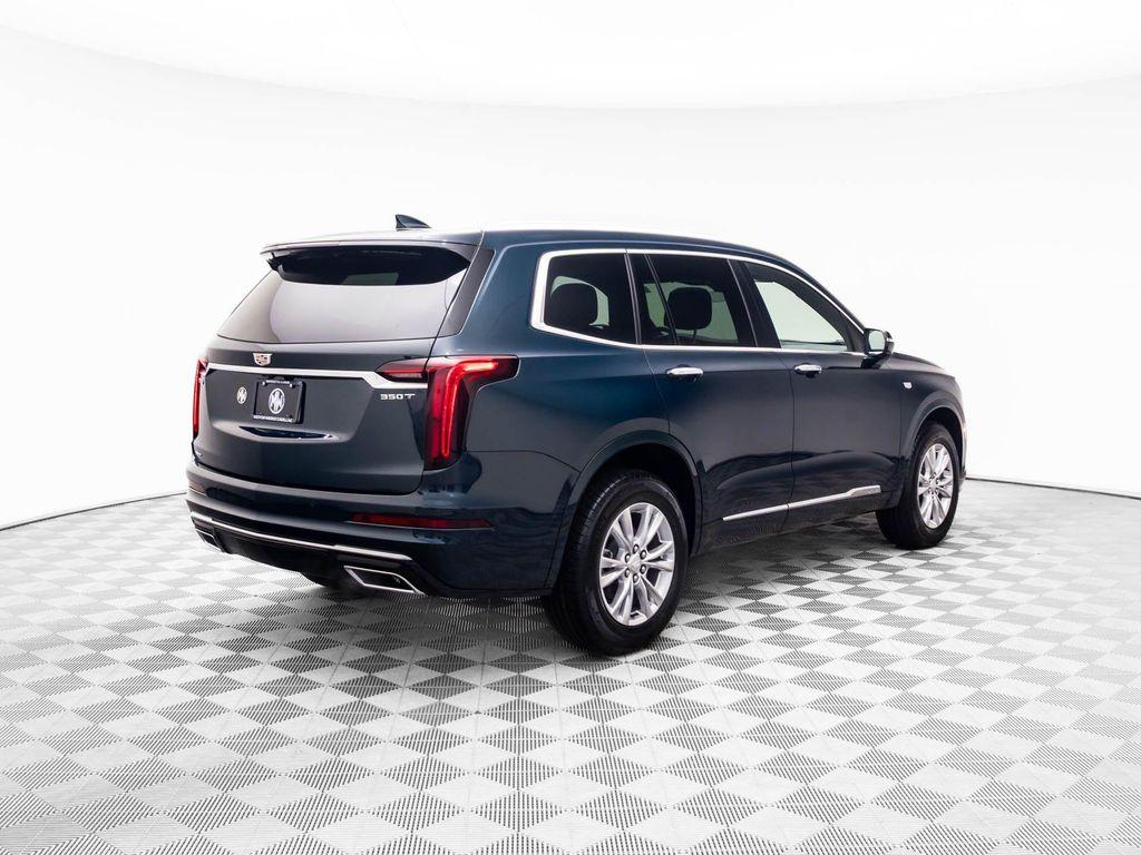 new 2025 Cadillac XT6 car, priced at $48,000