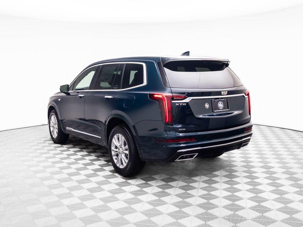 new 2025 Cadillac XT6 car, priced at $48,000