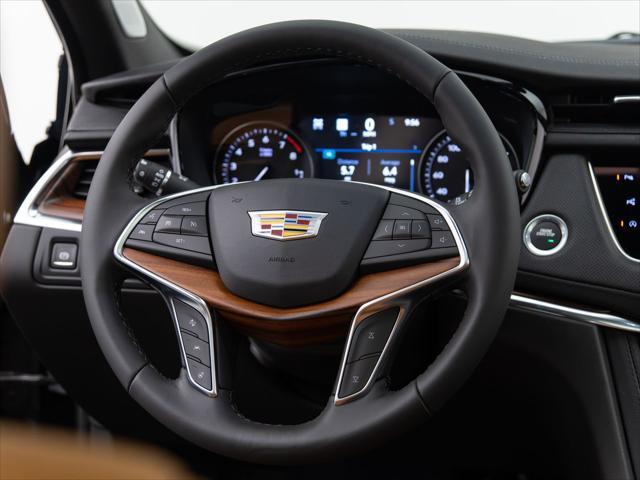 new 2025 Cadillac XT5 car, priced at $54,825