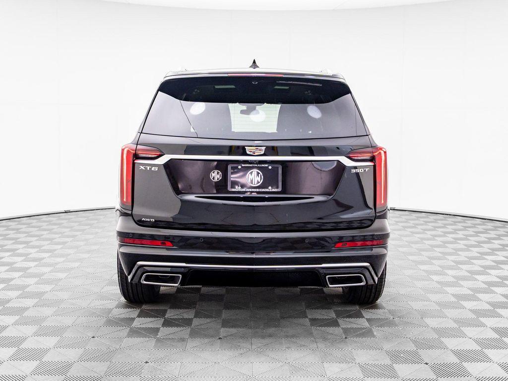 new 2025 Cadillac XT6 car, priced at $47,000