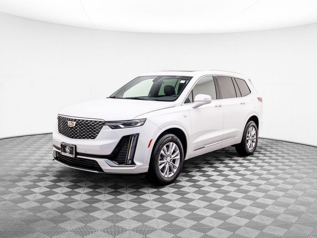 new 2025 Cadillac XT6 car, priced at $48,500