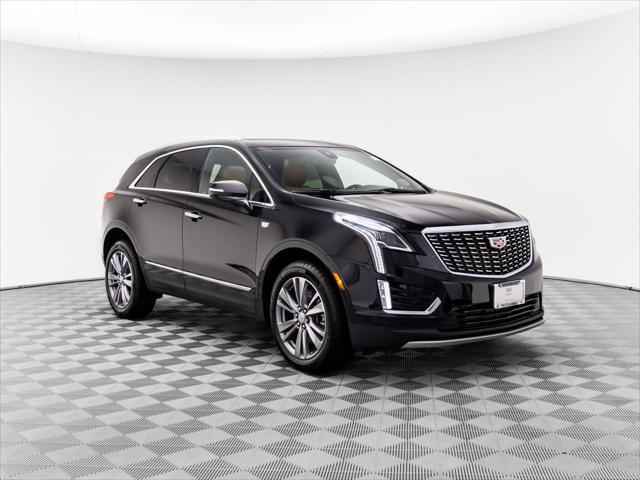 new 2025 Cadillac XT5 car, priced at $54,825