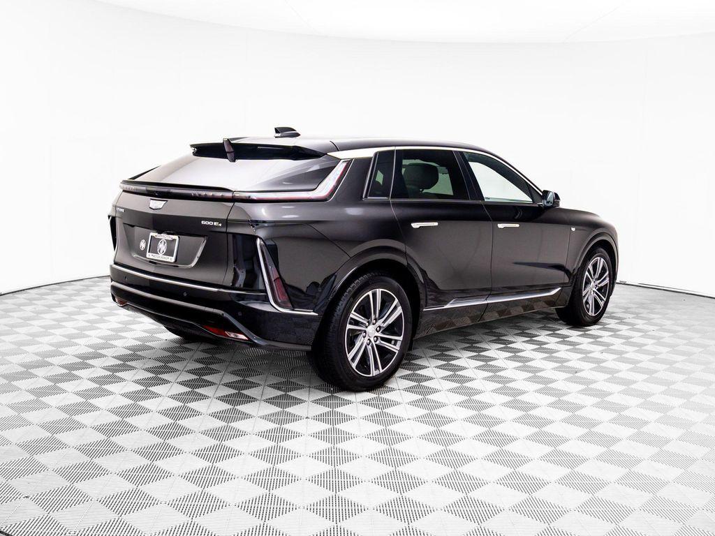 used 2025 Cadillac LYRIQ car, priced at $62,348