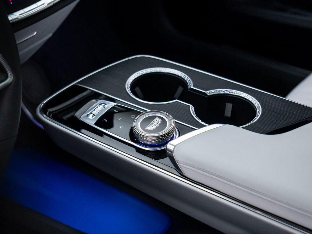 used 2025 Cadillac LYRIQ car, priced at $62,348