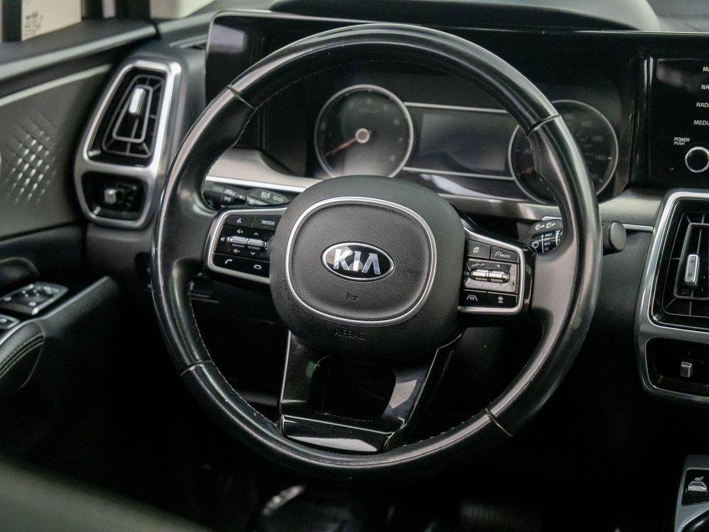used 2021 Kia Sorento car, priced at $22,172
