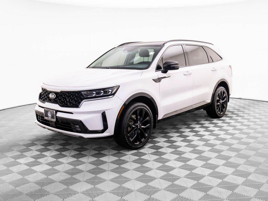 used 2021 Kia Sorento car, priced at $22,172