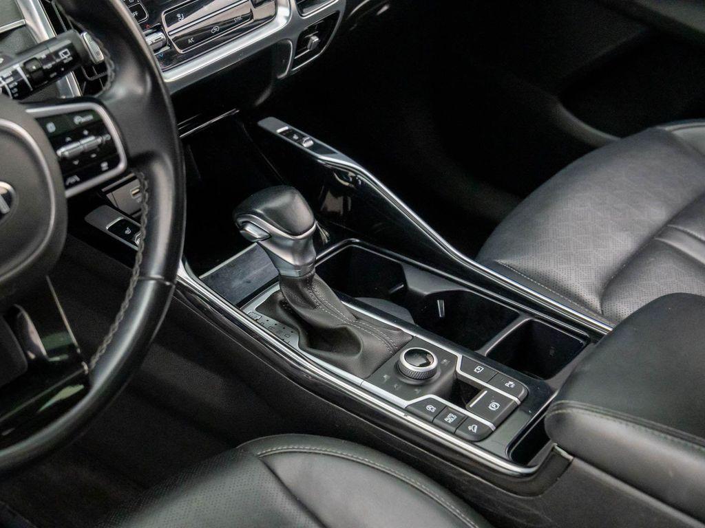 used 2021 Kia Sorento car, priced at $22,172