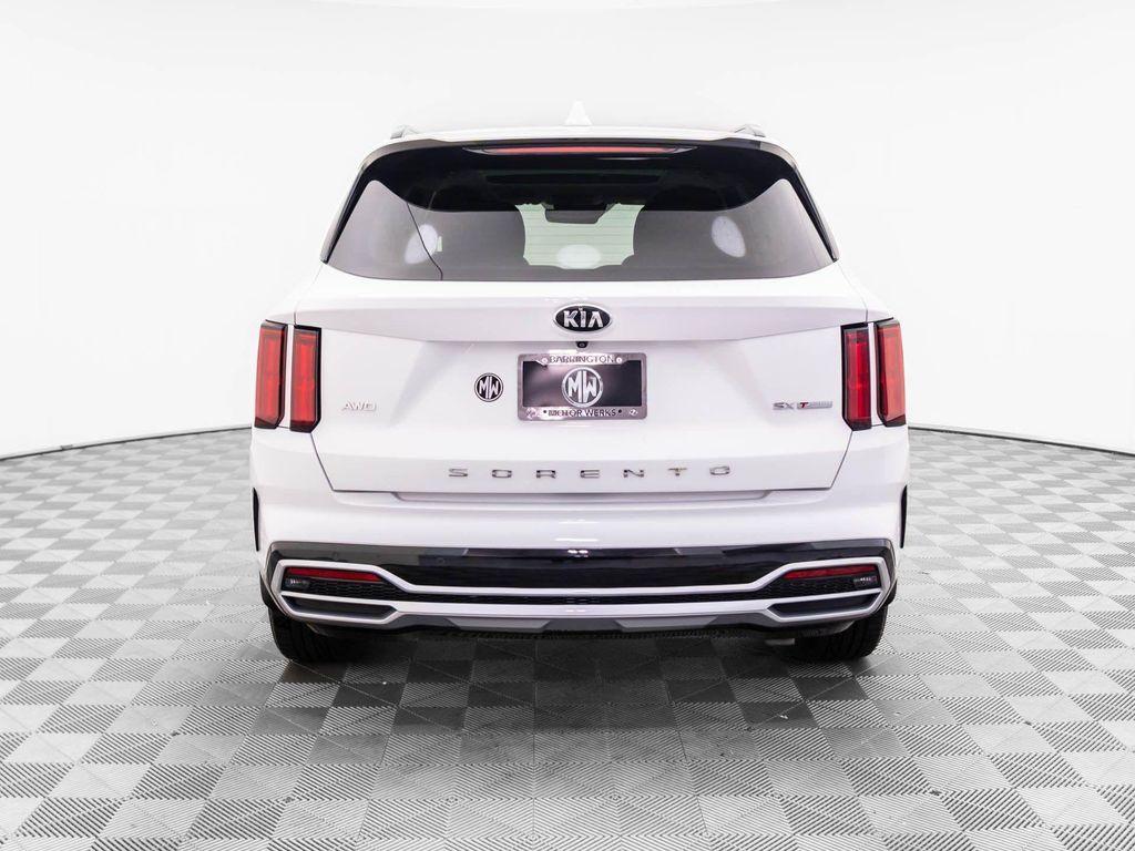 used 2021 Kia Sorento car, priced at $22,172
