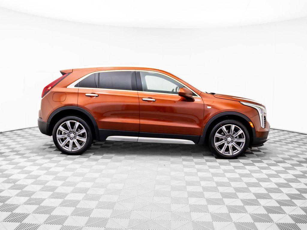 used 2020 Cadillac XT4 car, priced at $23,603