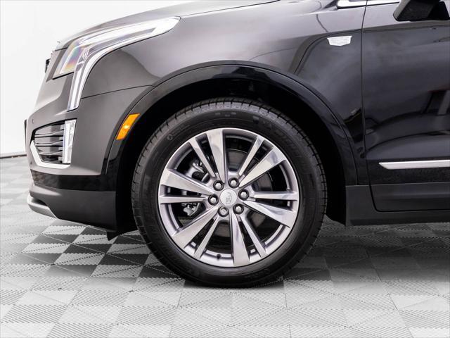 new 2025 Cadillac XT5 car, priced at $57,285