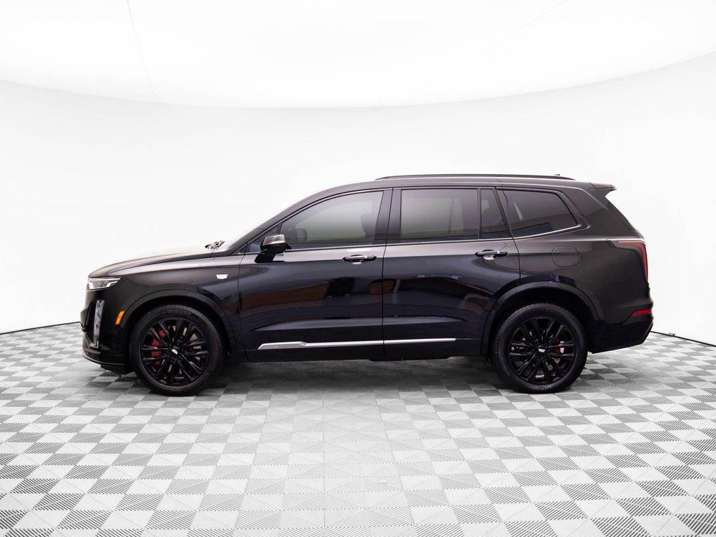 used 2023 Cadillac XT6 car, priced at $47,991