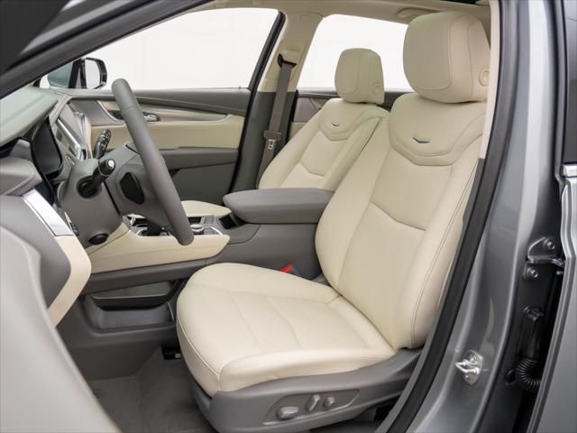 new 2025 Cadillac XT5 car, priced at $55,865