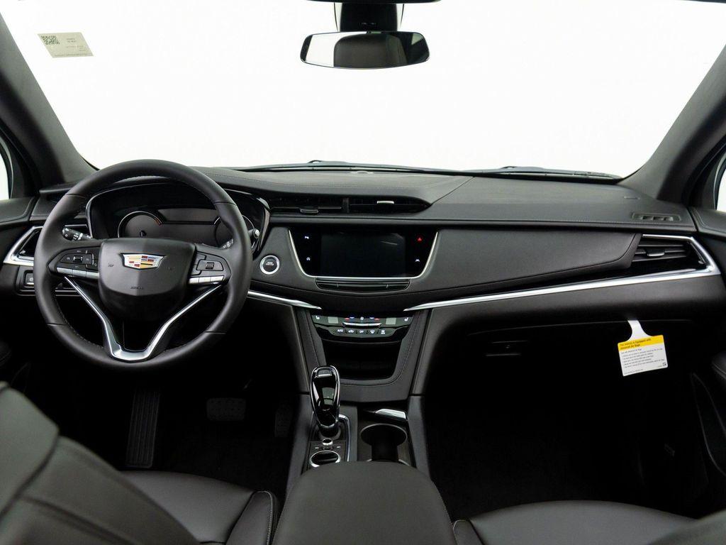 new 2025 Cadillac XT6 car, priced at $50,885