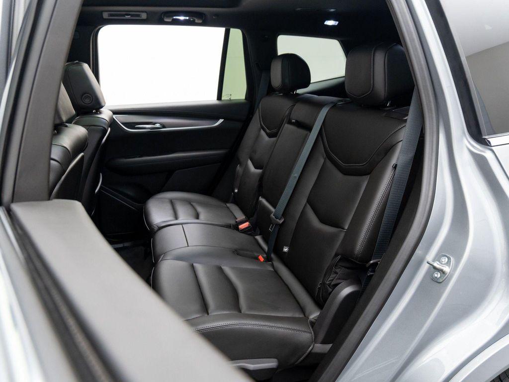 new 2025 Cadillac XT6 car, priced at $50,885