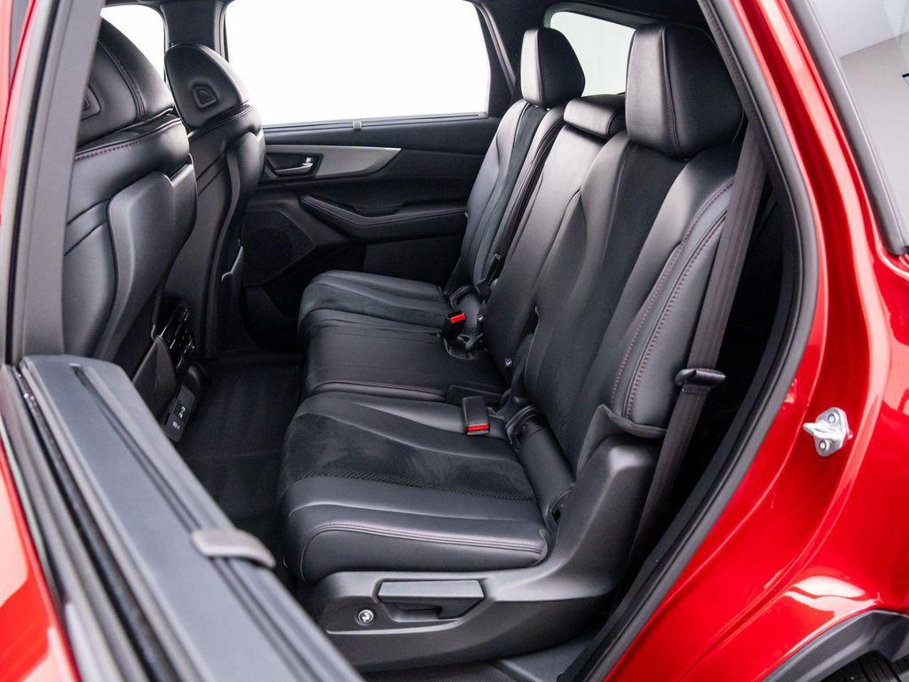 used 2022 Acura MDX car, priced at $39,000