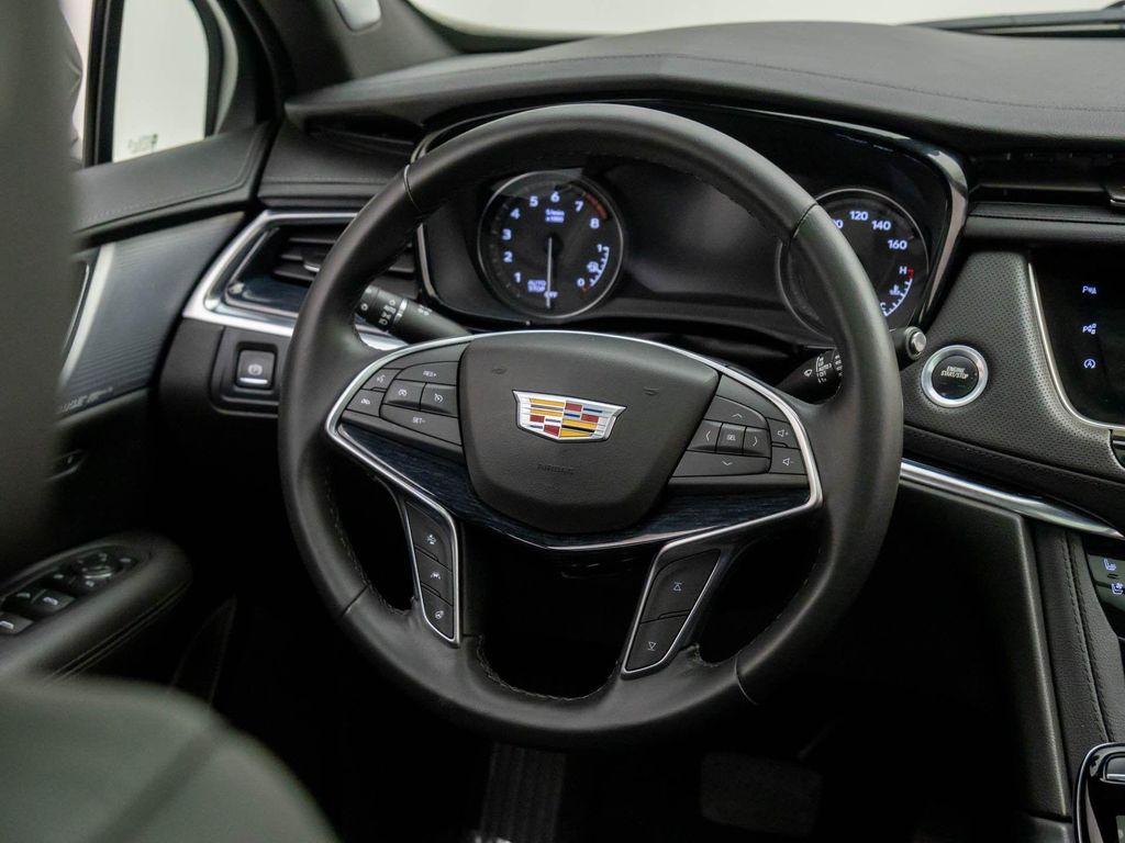 used 2024 Cadillac XT5 car, priced at $44,001