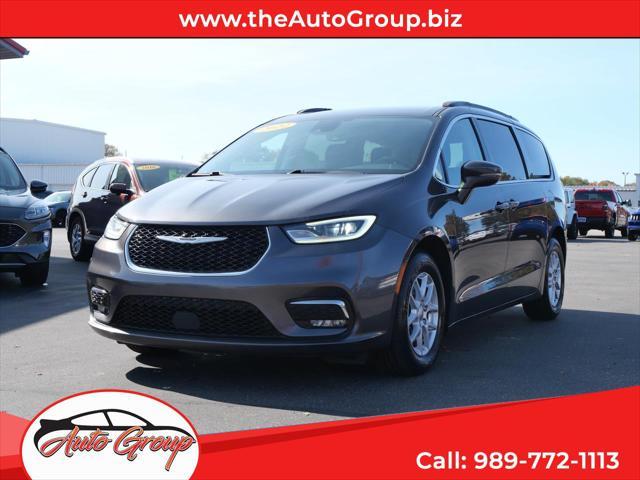 used 2022 Chrysler Pacifica car, priced at $17,495