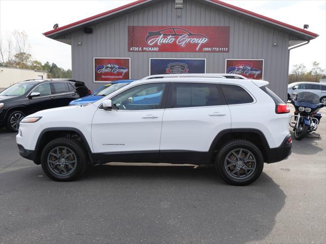 used 2015 Jeep Cherokee car, priced at $13,495