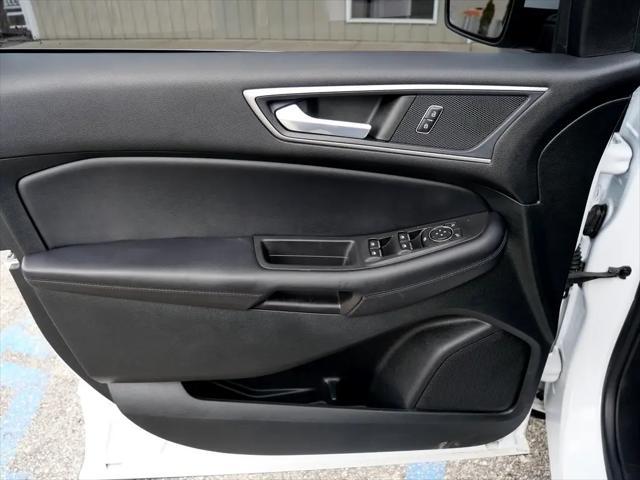 used 2022 Ford Edge car