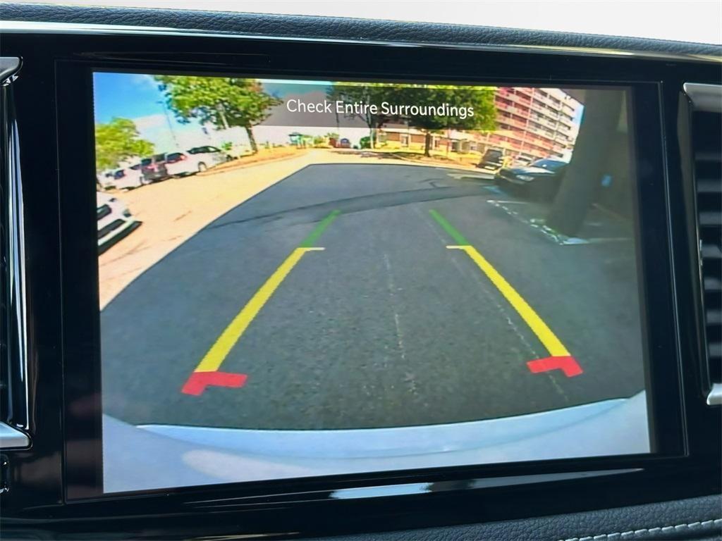 new 2026 Chrysler Pacifica car, priced at $37,796