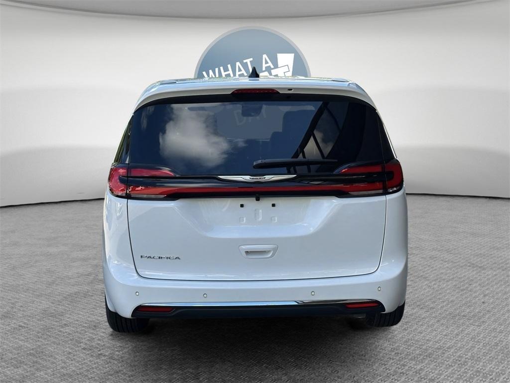 new 2026 Chrysler Pacifica car, priced at $37,796