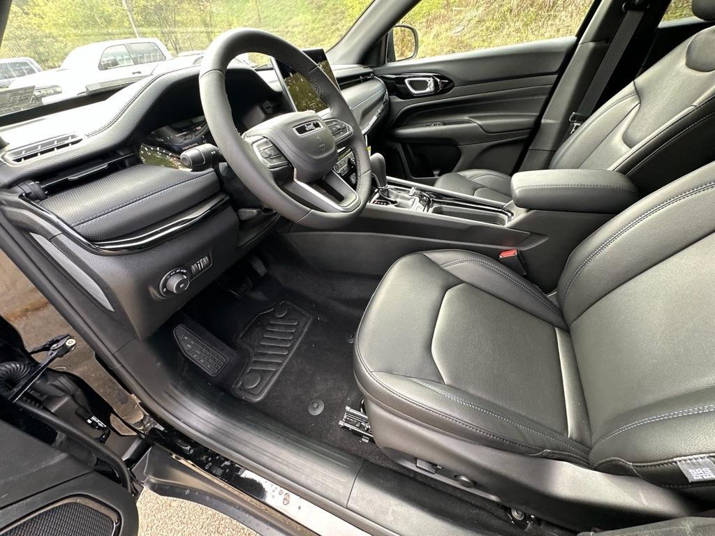 new 2026 Jeep Compass car, priced at $31,384