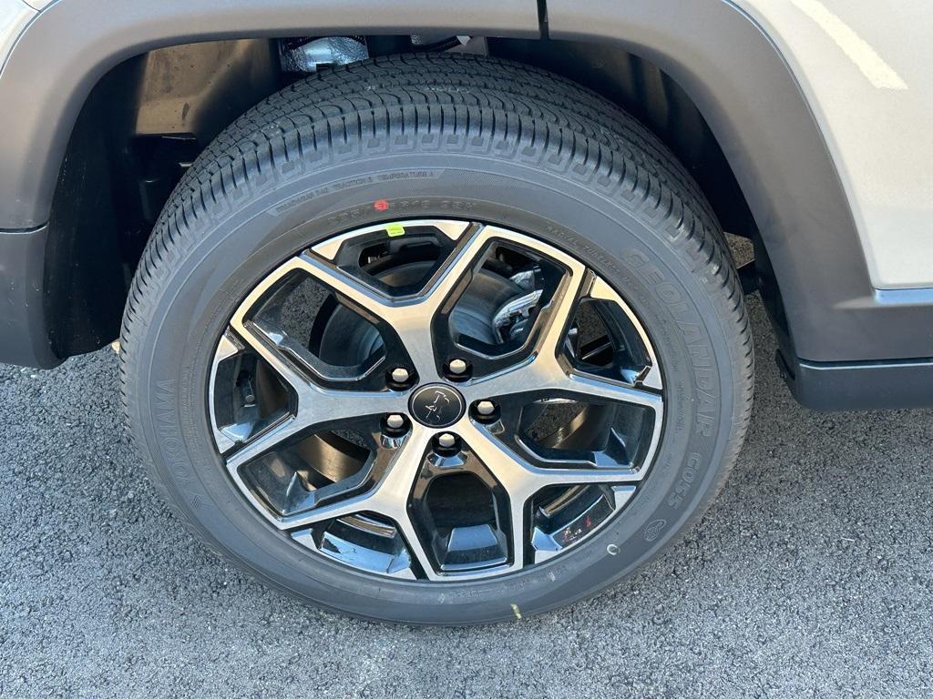 new 2026 Jeep Compass car, priced at $31,548