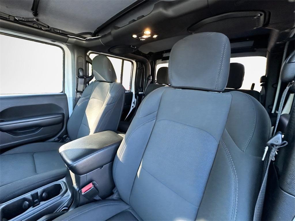 used 2021 Jeep Gladiator car, priced at $29,160