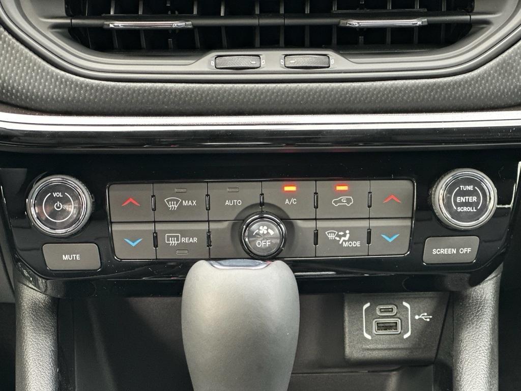 new 2026 Jeep Compass car, priced at $32,836