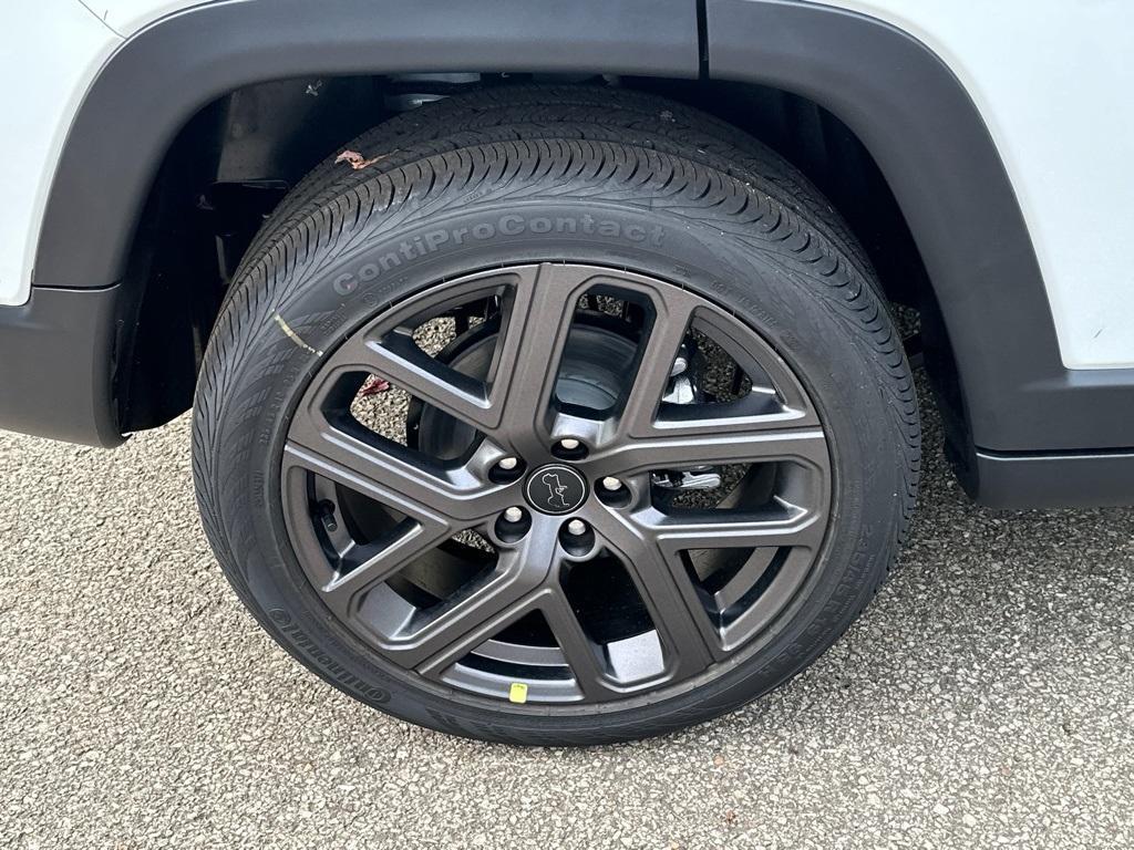 new 2026 Jeep Compass car, priced at $32,836