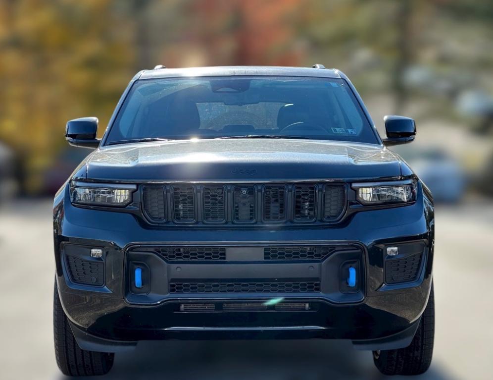 used 2023 Jeep Grand Cherokee 4xe car, priced at $33,677