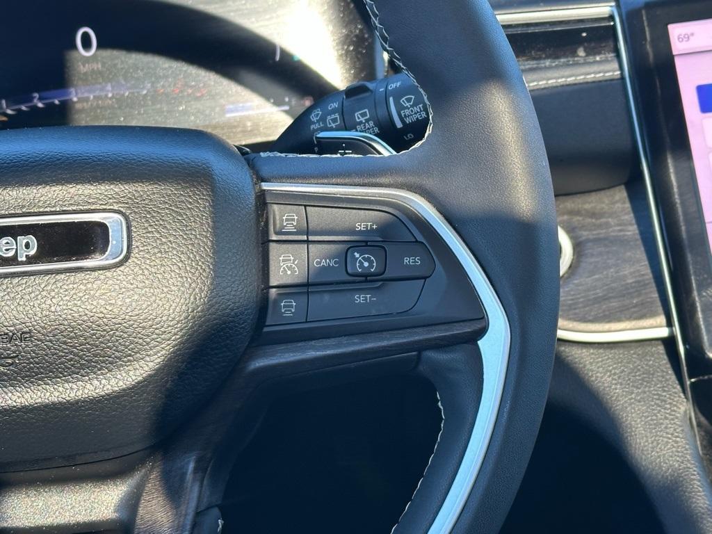 used 2023 Jeep Grand Cherokee 4xe car, priced at $33,677